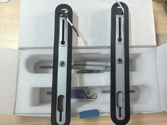 Farbowane wykończenie Smart Gate Lock Card / kod / odcisk palca / APP / Bluetooth / Wi-Fi dla apartamentów
