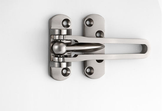 Metalowy strażnik drzwi wejściowych110×68 mm do ograniczania otworów drzwi