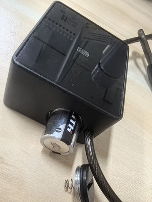 Bez klucza, inteligentny zamek zewnętrzny z kablem 4 mm i kontrolą APP wodoodporny IP65